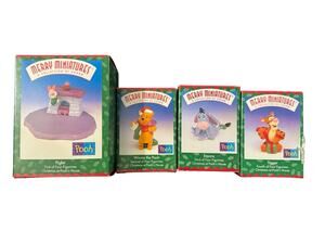 1999 Hallmark Winnie the Pooh Set 4 Merry Miniatures Figurines Tigger Piglet